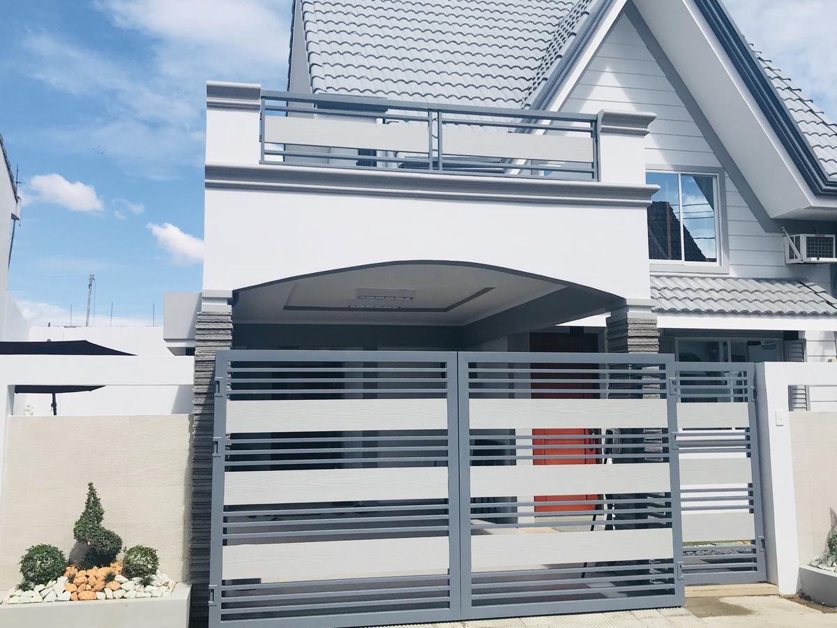 Hillary Timog Park Homes Ángeles Exterior foto